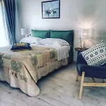 Hotel Stefania Boutique By The