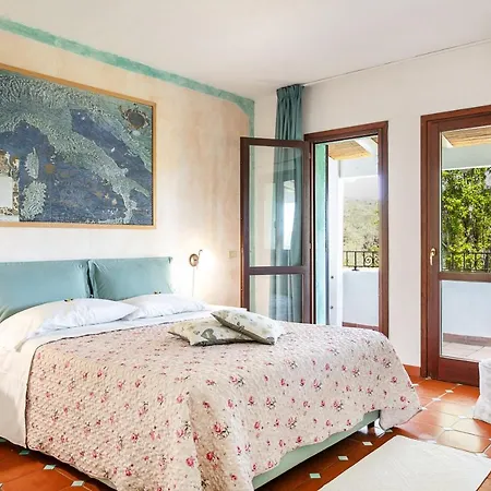 Stefania Boutique By The Hotel Olbia