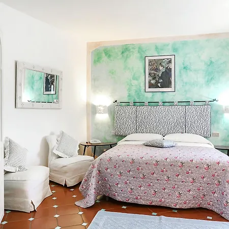 Hotel Stefania Boutique By The