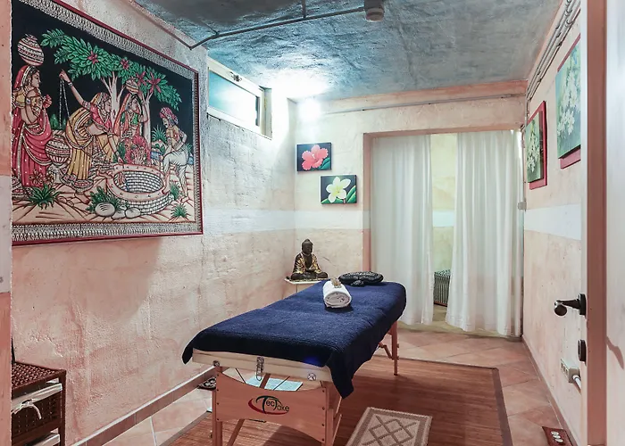 Hotel Stefania Boutique By The 4*