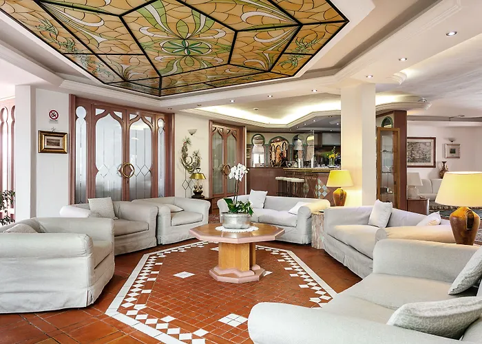 Отель Stefania Boutique By The Ольбия