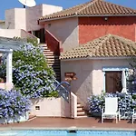 Stefania Boutique By The Hotell Olbia