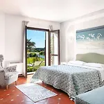 Stefania Boutique By The Hotell Olbia