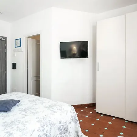 Stefania Boutique By The Hotel Olbia