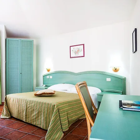 Stefania Boutique By The Szálloda 4*