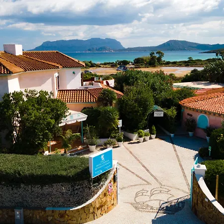 Stefania Boutique By The Готель