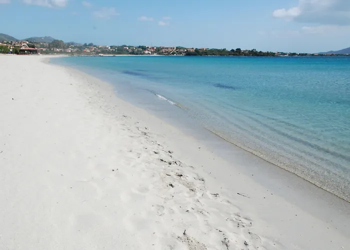 Stefania Boutique By The 4* Olbia